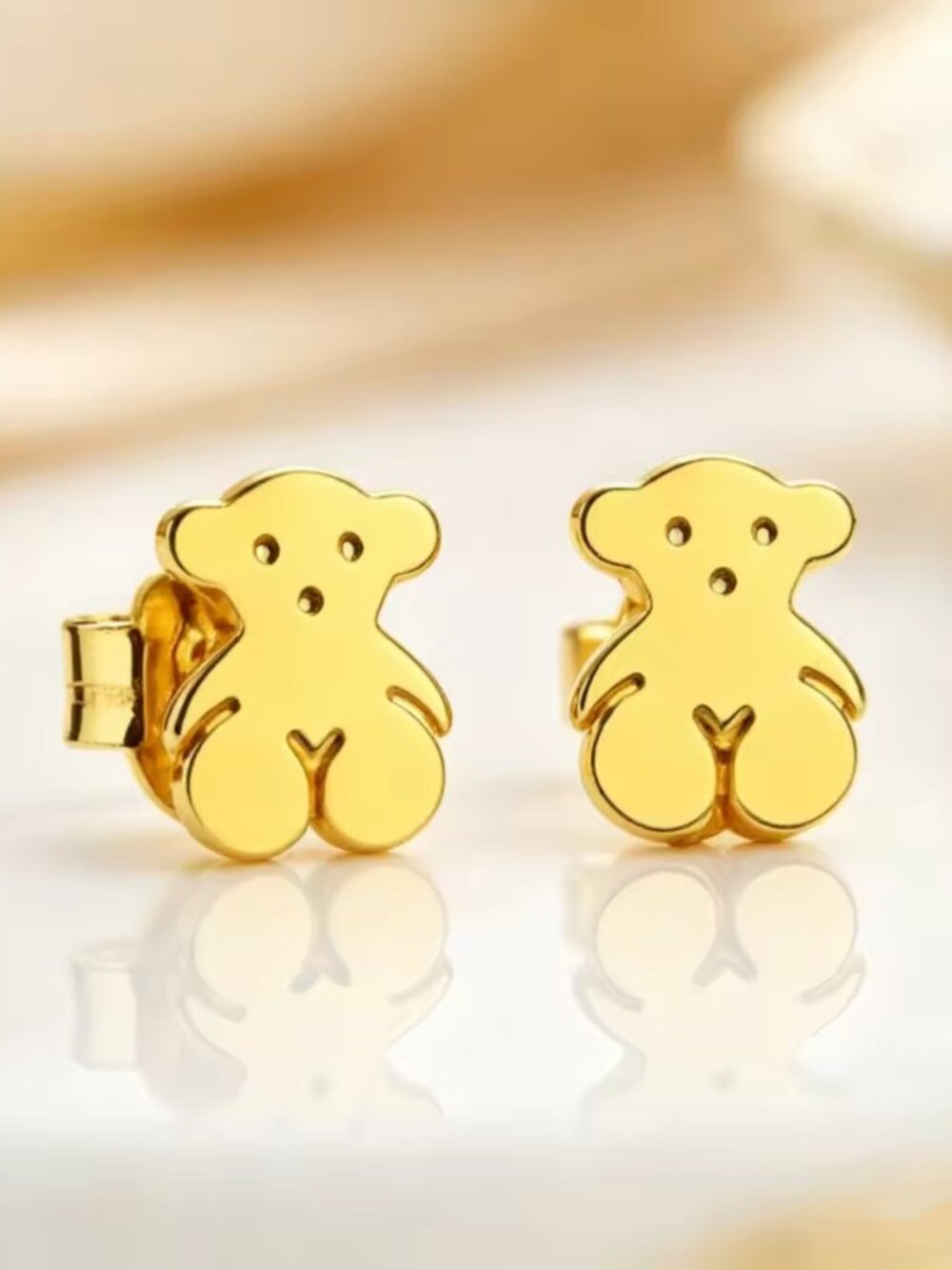Tous Naked Gold Spanish Bear Gumbo Studs Pin Earrings